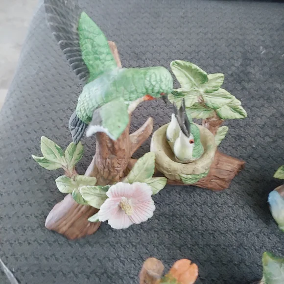 Hummingbird Collection Lot - Picture 6 of 8
